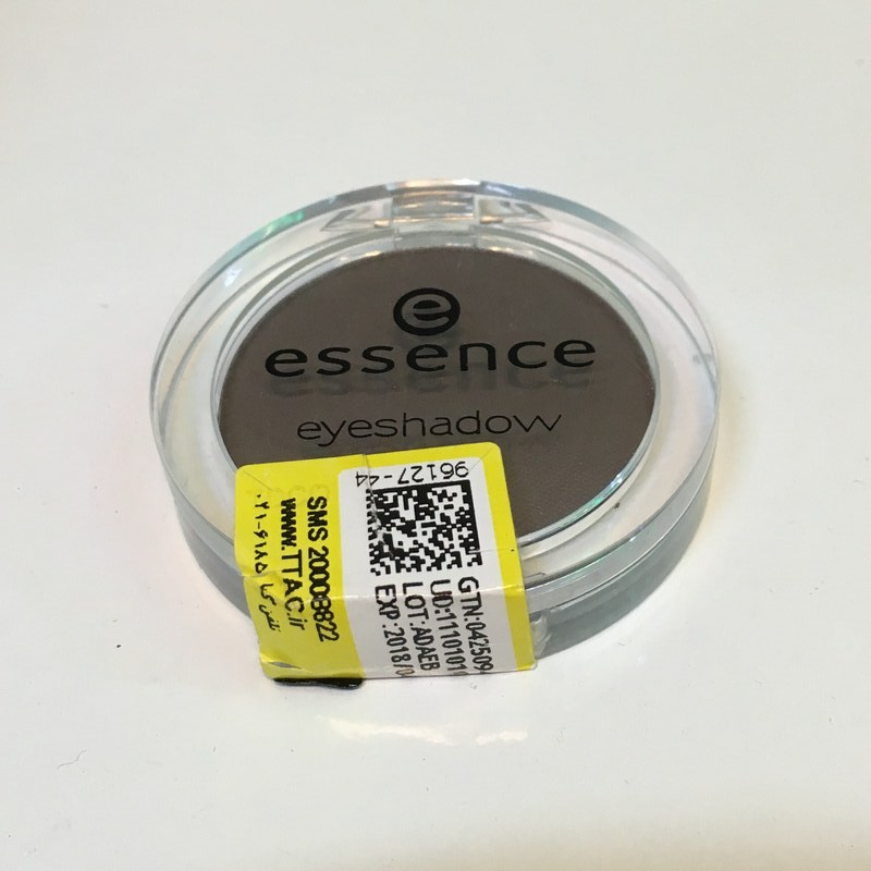 سایه چشم اسنس مدل 17  محصولات - ESSENCE