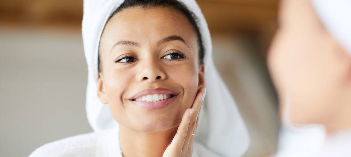 بهترین شوینده صورت برای پوست خشک چیست؟